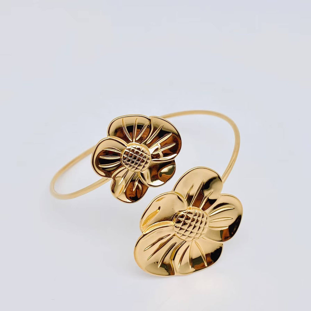 BraceletFlora Cuff Bracelet