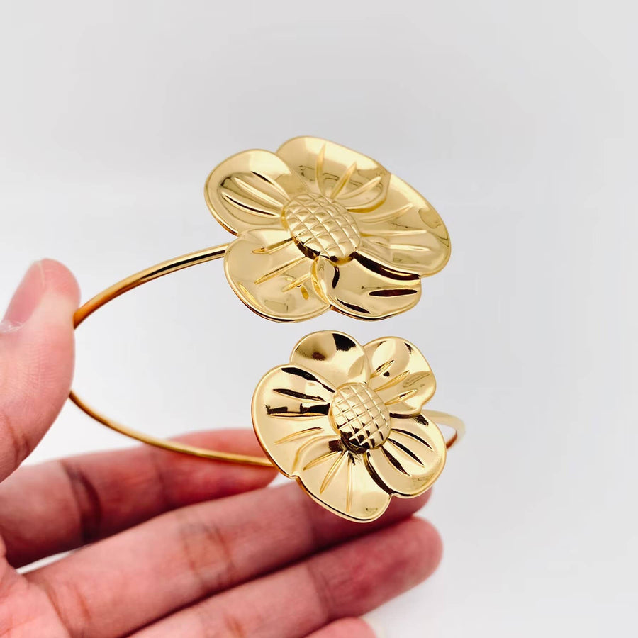 BraceletFlora Cuff Bracelet